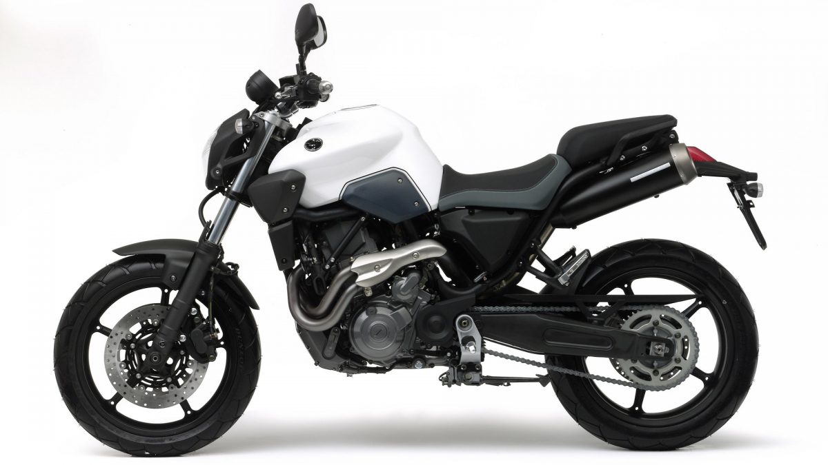 Yamaha MT-03