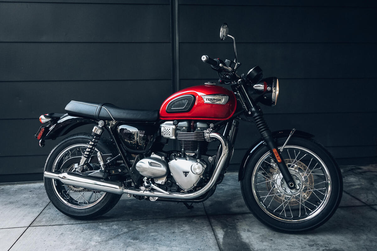 motos retrô Triumph Bonneville T100