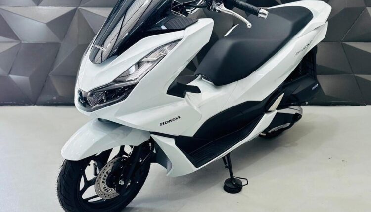 Honda PCX 2024