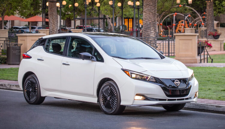 carros que sairão de linha Nissan Leaf