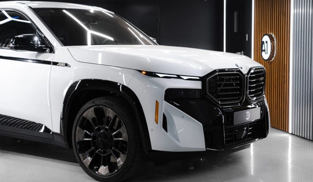 BMW XM 2025: Preço e Ficha Técnica no Brasil