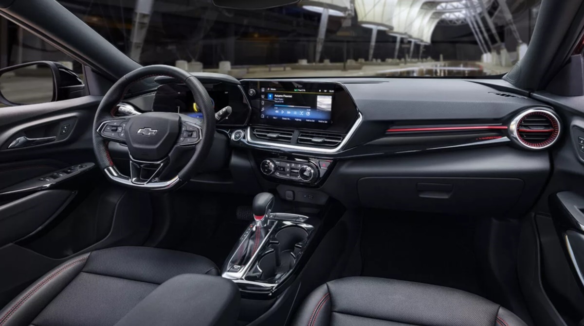Chevrolet Trax 2024 interior