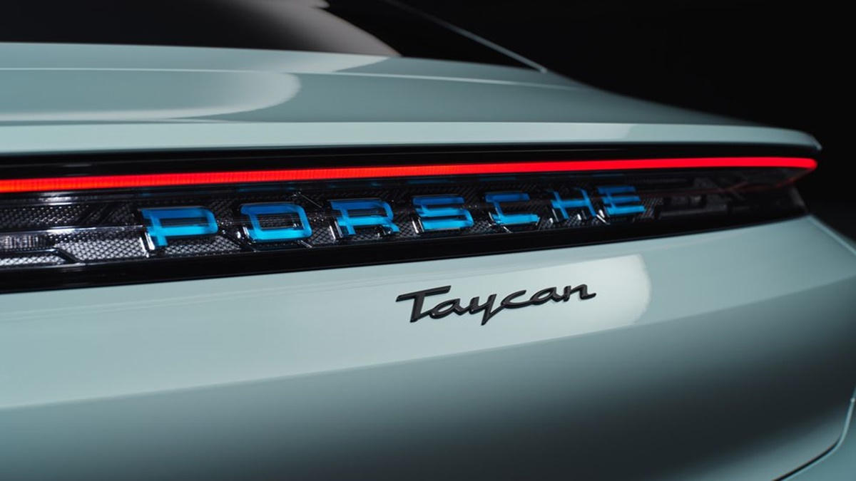 Novo Porsche Taycan 2025 traseira