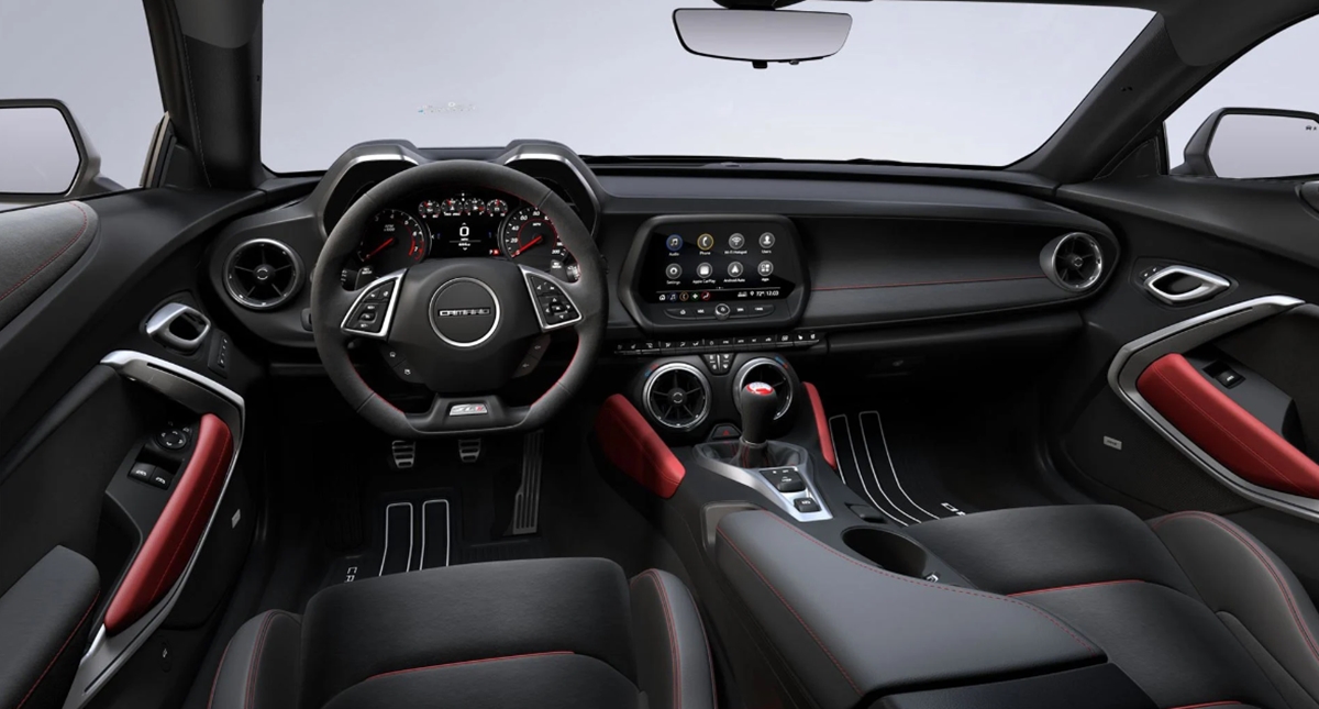 Camaro 2025 interior