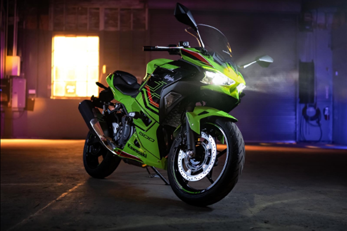 Notícias sobre Motocicletas: Ninja 500: Veja o preço e quando a nova Kawasaki chega no Brasil 
