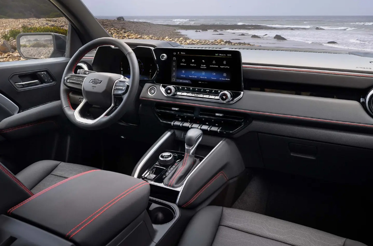 Nova Chevrolet S10 2025 interior