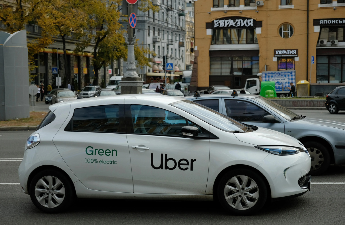 Uber: Como Motoristas Podem Ganhar Descontos em Carros Elétricos em 2024 