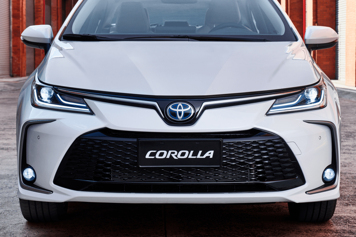 Notícias sobre Veículos: Toyota Corolla 2024: Motor Híbrido Flex líder em eficiência e tecnologia 