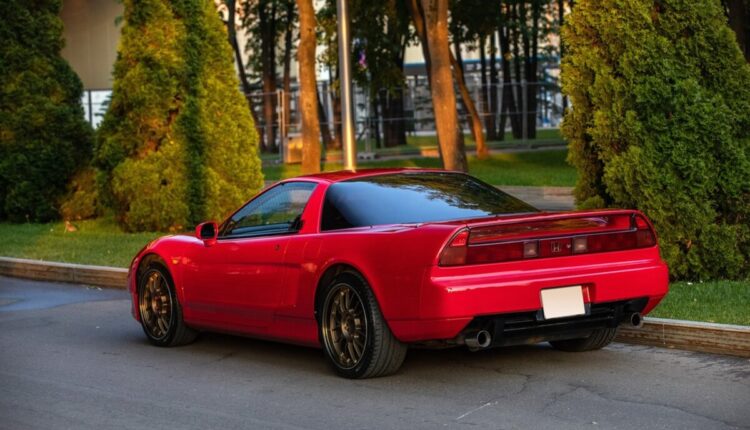 Quanto custa um NSX 1995