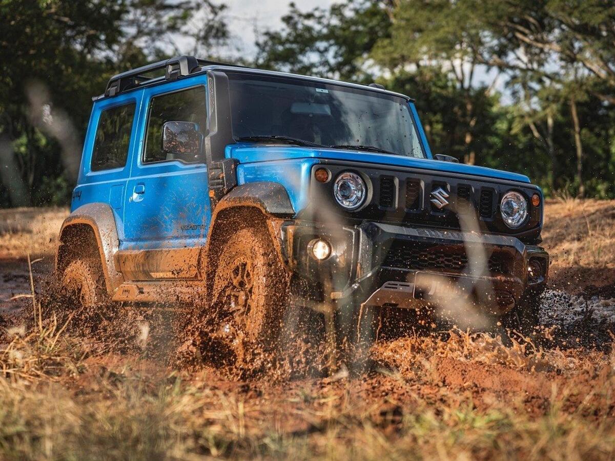 carros off-road - suzuki jimny