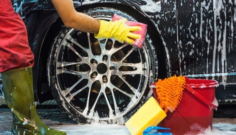 Como Lavar o Carro em Casa de Forma Profissional