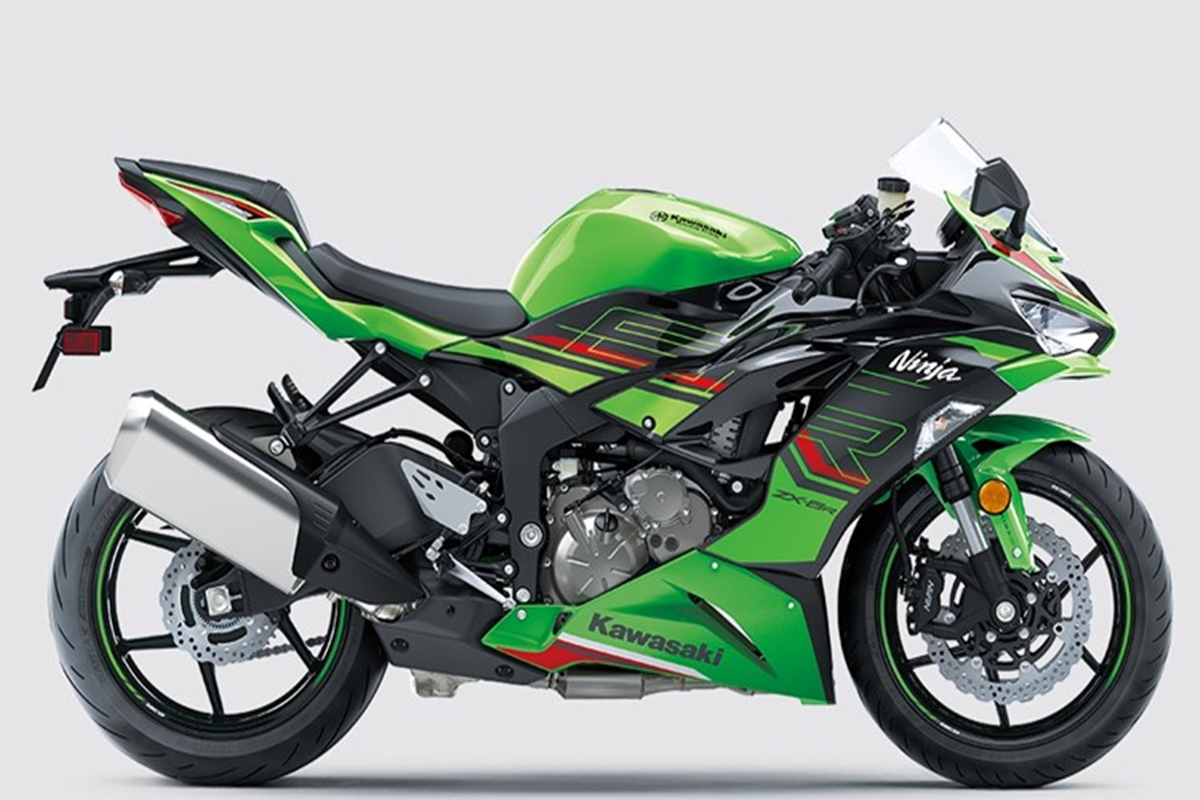 Quantos cavalos tem a ZX-6R