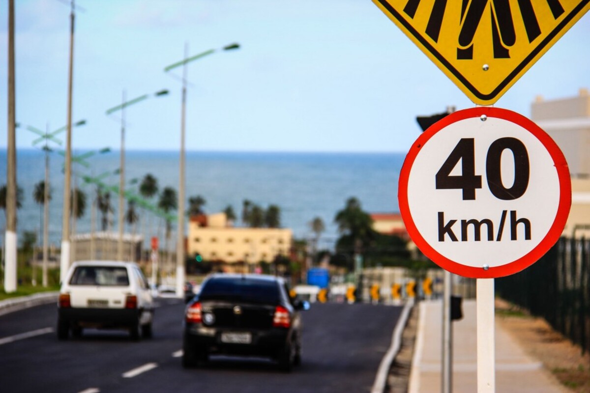 placas brasileiras famosas - limite velocidade
