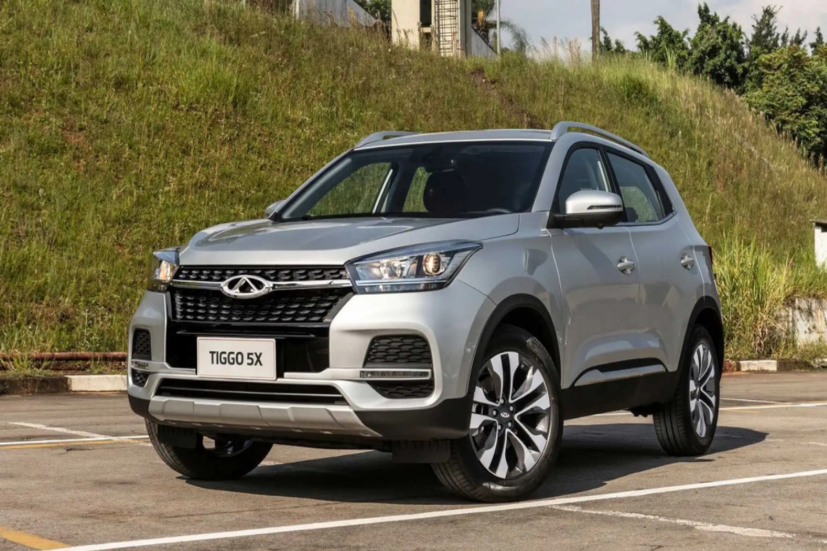 Chery Tiggo 5X Sport vale a pena mesmo custando o preço de um Onix?