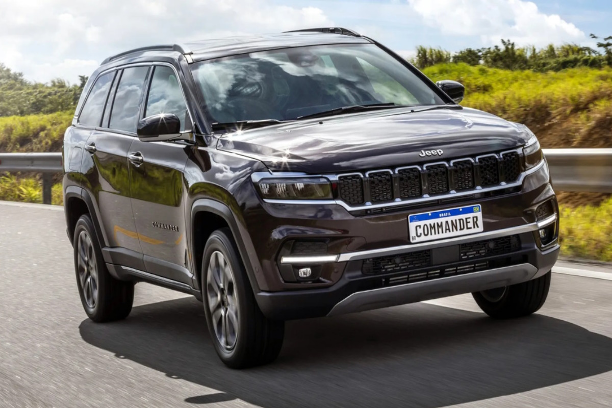 Novo Jeep Commander Blackhawk 2025