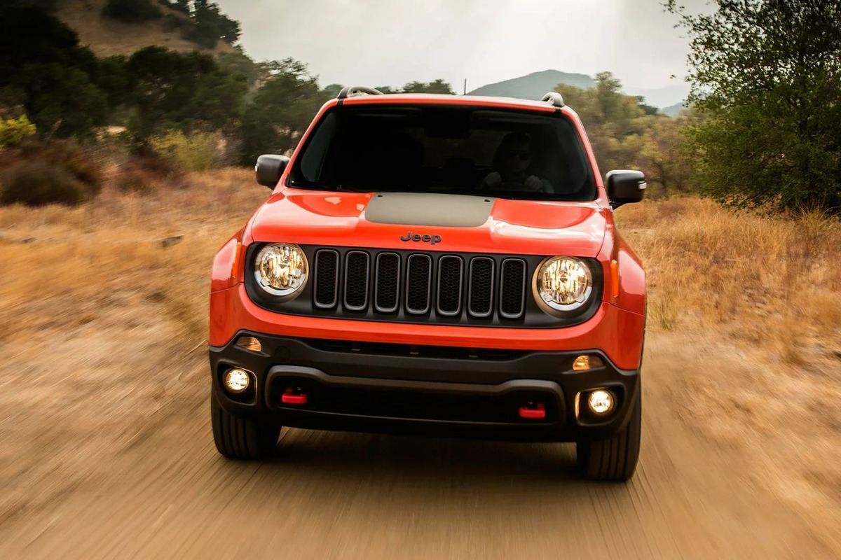 Top 5 dicas para quem quer comprar um Jeep Renegade novo ou usado e quais versões evitar