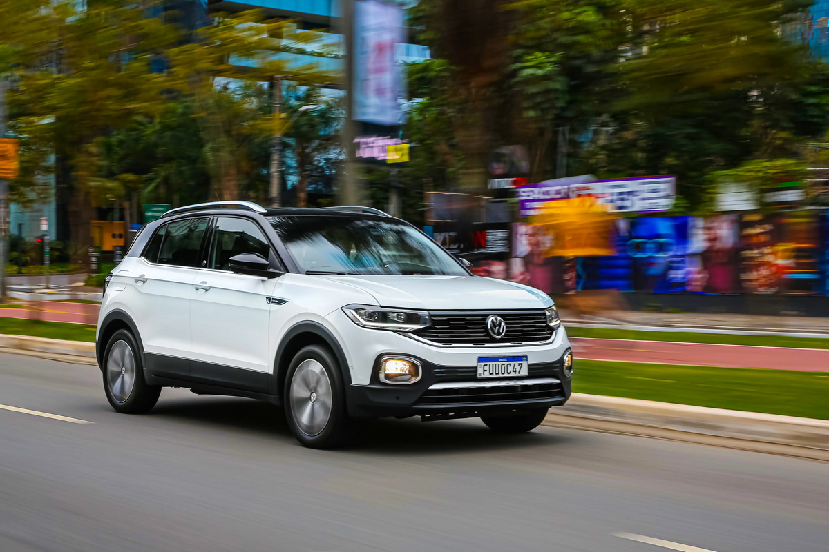 VW T-Cross Comfortline 2025 renova visual, interior e preço atrativo