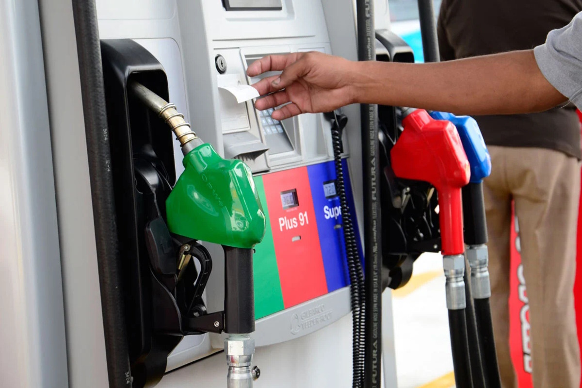 : Quanto gasto de gasolina para viajar 1500 km? 