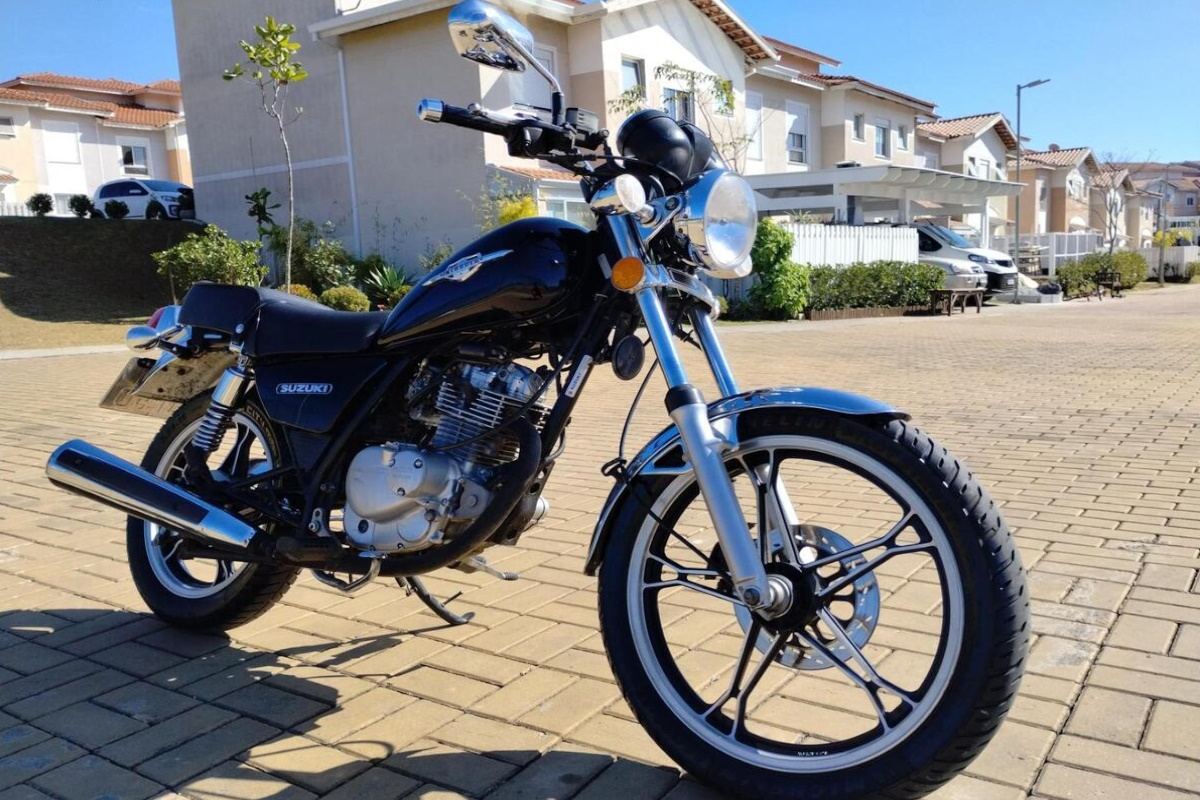 isentas de ipva - Suzuki Intruder 125