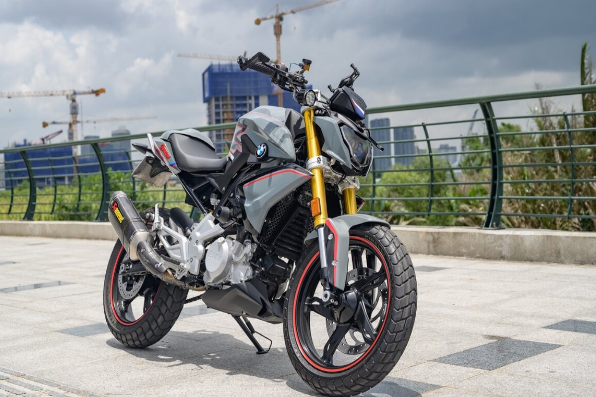 motos femininas - BMW G 310 R