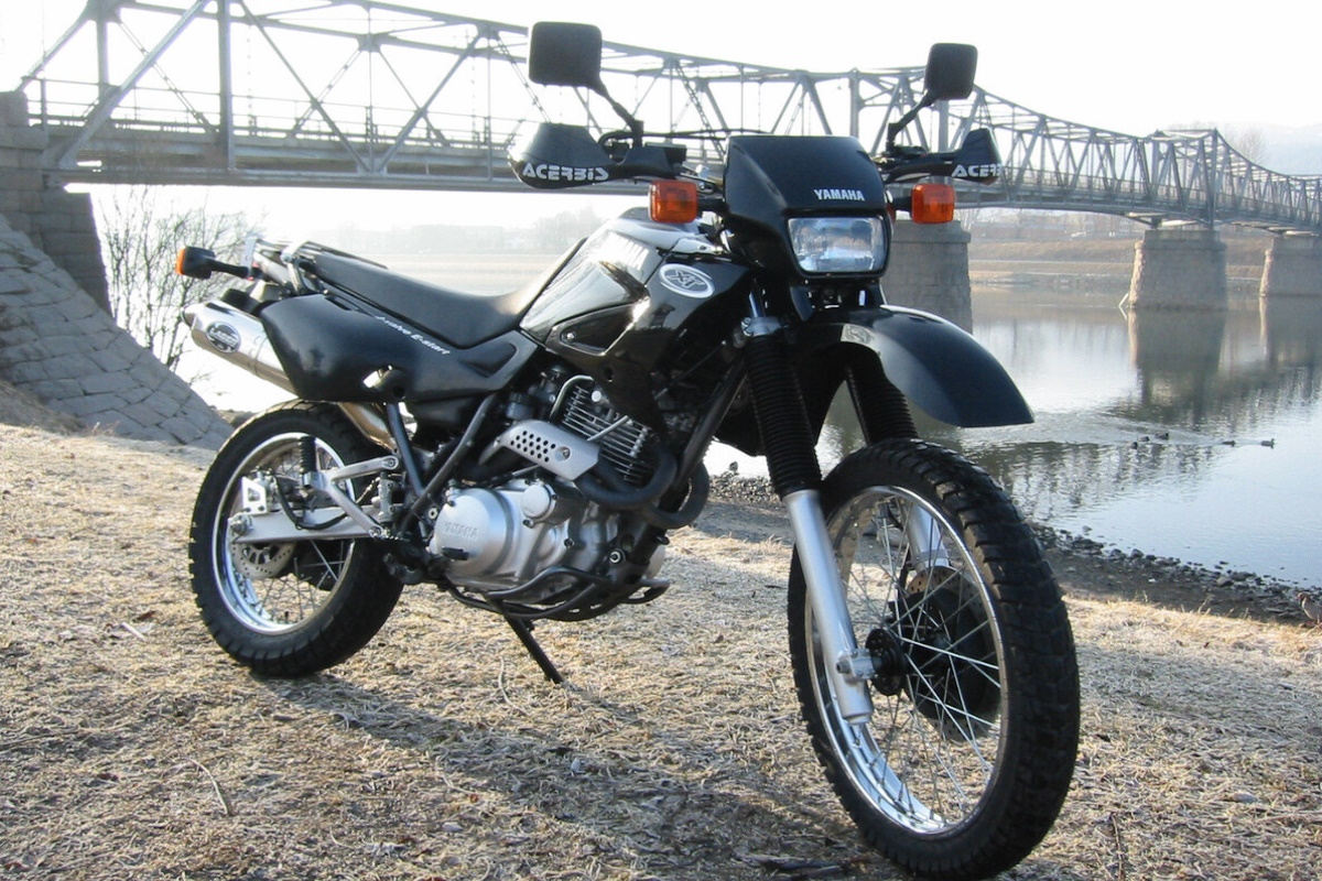 resistentes - Yamaha XT 600