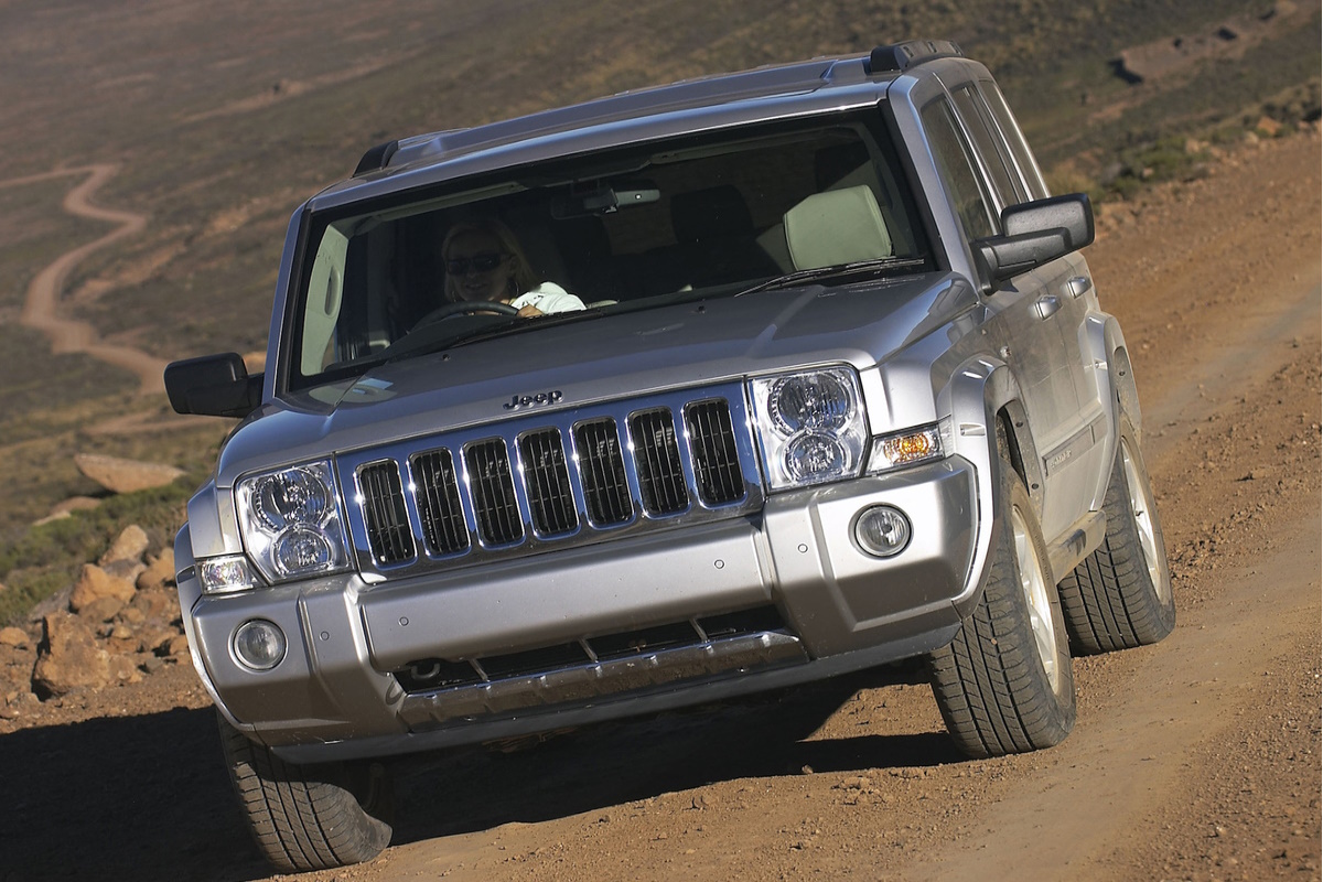 Jeep Commander (XK) custa em média R$ 100 mil, mas..