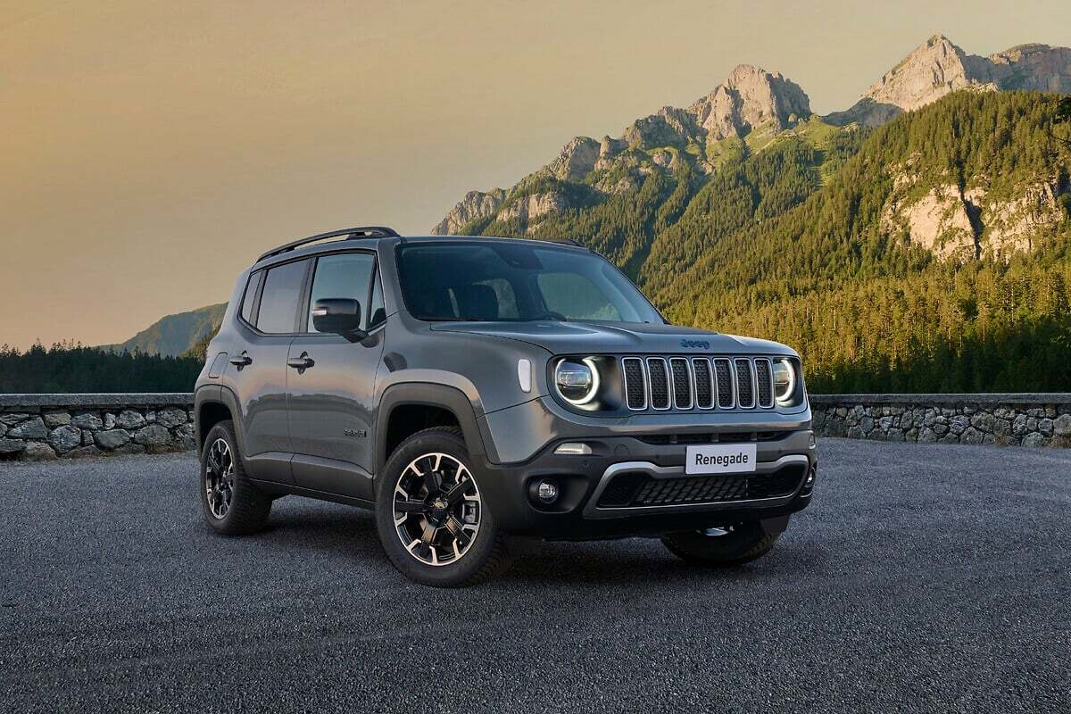 Jeep Renegade Sahara 2025