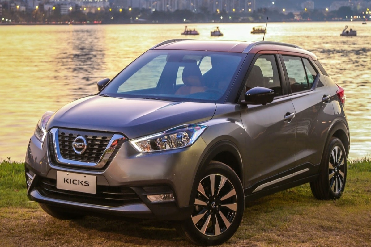 carros baratos colecionador - Nissan Kicks Rio 2016