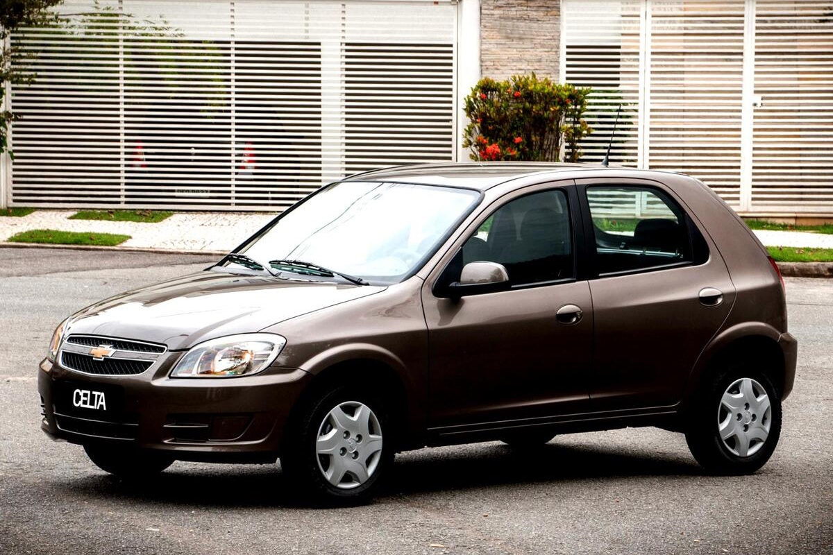 melhores carros 25 mil - Chevrolet Celta