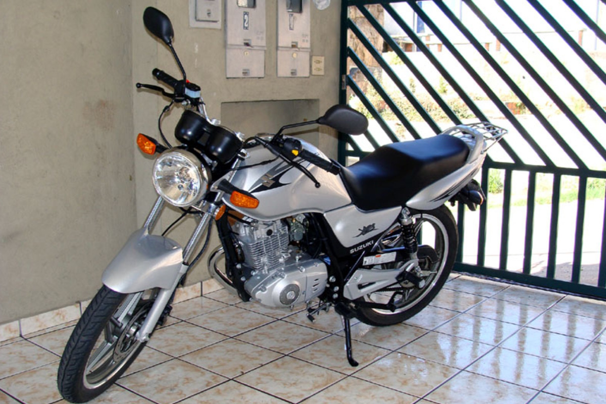 motos até 3 mil - Suzuki Yes 125