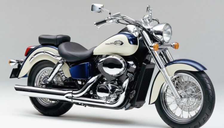 motos custom iniciantes -Honda Shadow 750